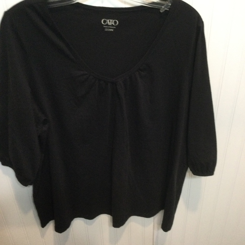 Cato Womens Plus Size Black Top Elastic Sleeve Size 22/24W - Picture 2 of 7